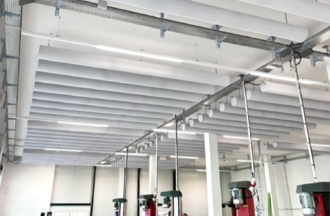 Réduire les temps de réverbération dans les locaux industriels de manière efficace, simple et rapide ! 1 Temps de réverbération des bâtiments industriels