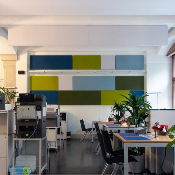 98 Acoutech GmbH Stereo Akustikpanels als Wandbild und Stereo Akustikbaffel 20181106 8 600x600 1